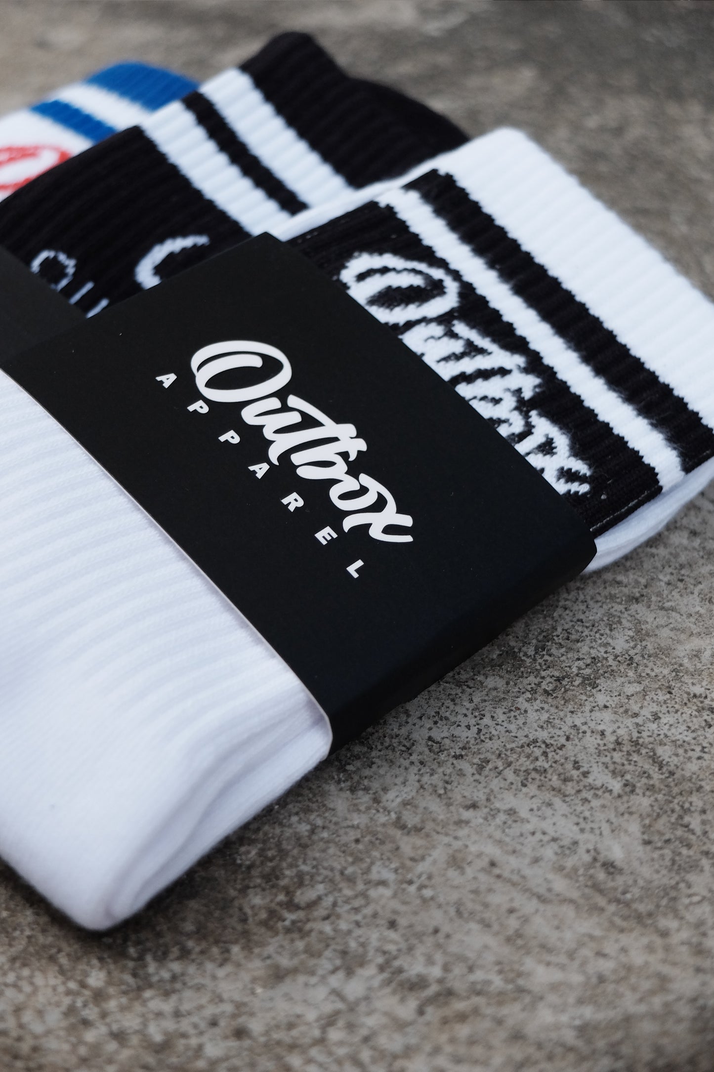 Outbox Essential Crew Socks White