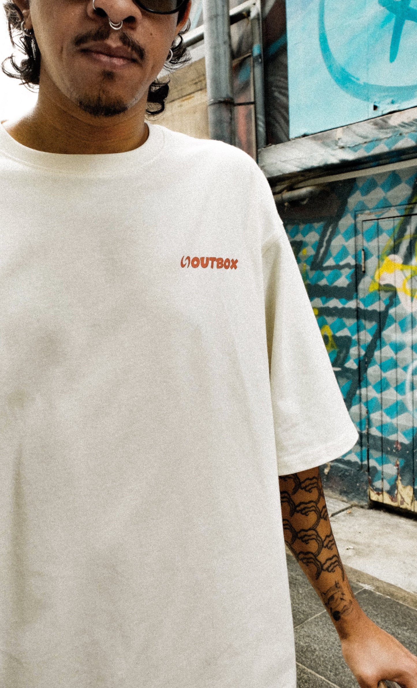 Level Up - OVERSIZE TEE OFF-WHITE